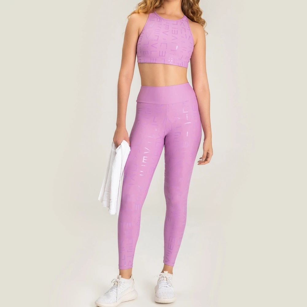 LIVE! ICON LUX LEGGINGS! was used once
